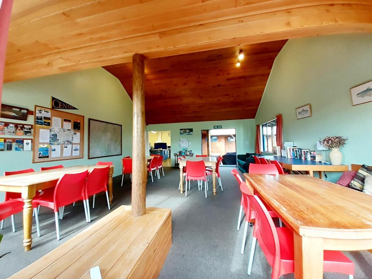 Tongariro River Retreat トゥランギ エクステリア 写真